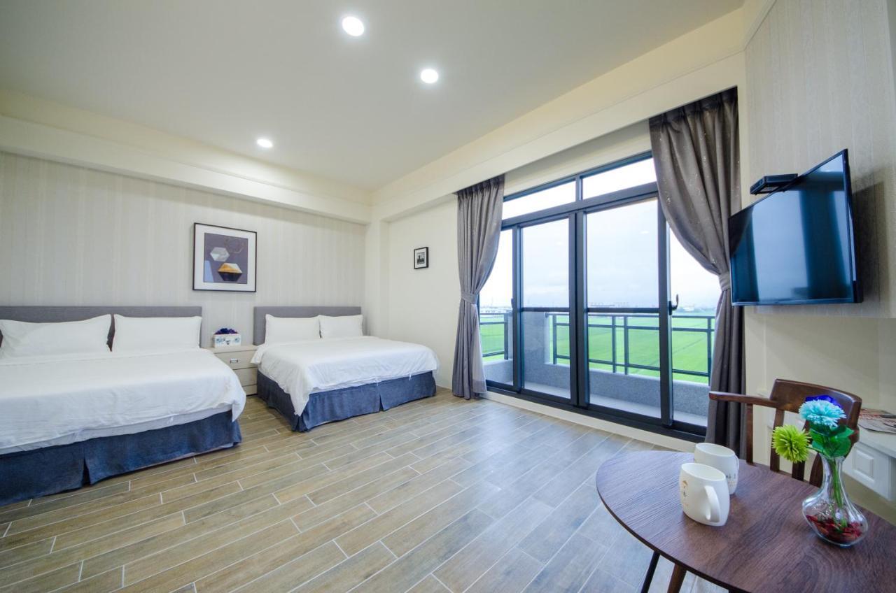 渡小夜電梯民宿 Yilannight B&B Wujie Exterior photo