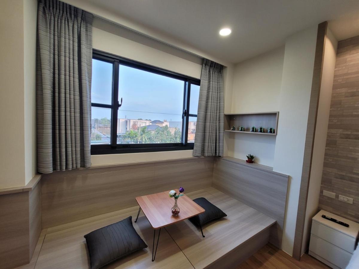 渡小夜電梯民宿 Yilannight B&B Wujie Exterior photo