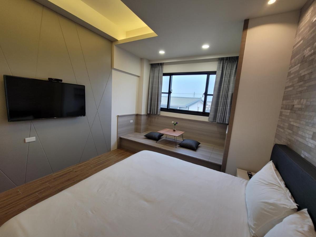 渡小夜電梯民宿 Yilannight B&B Wujie Exterior photo